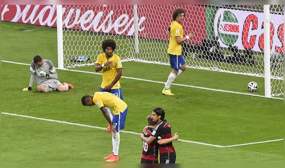 Schürrle y Khedira celebran el sexto gol de Alemania ante Brasil por el Mundial 2014. (Foto: AFP) Schürrle y Khedira celebran el sexto gol de Alemania ante Brasil por el Mundial 2014. (Foto: AFP)