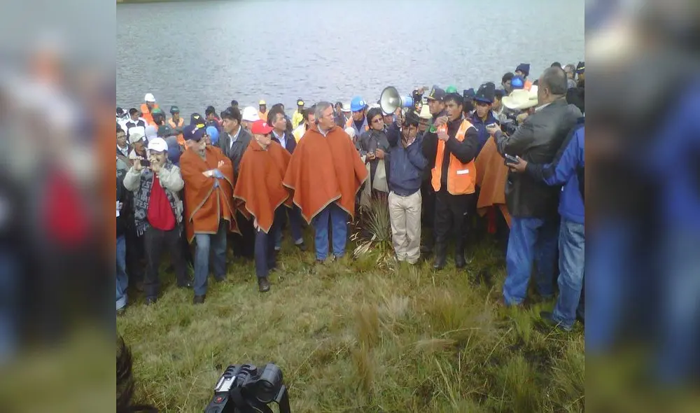 Cajamarca: Ronderos denuncian concientización de campesinos a favor del proyecto minero Conga Cajamarca: Ronderos denuncian concientización de campesinos a favor del proyecto minero Conga