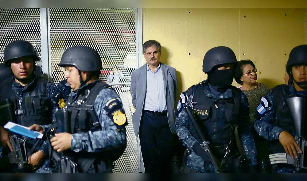 Guatemala: expresidente y 7 de sus ministros van a prisión