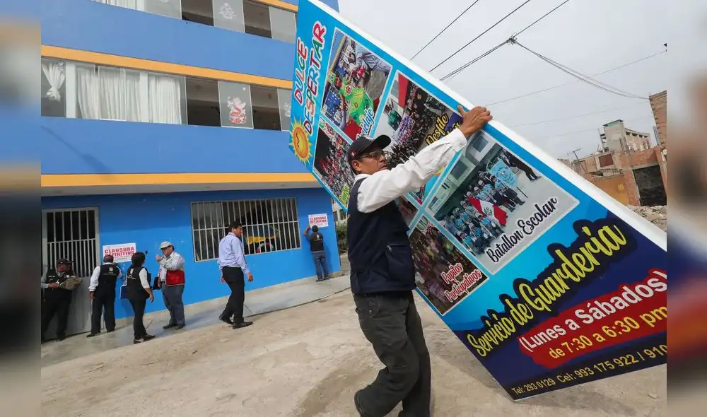 Clausuran seis colegios en Villa El Salvador por no contar con autorización