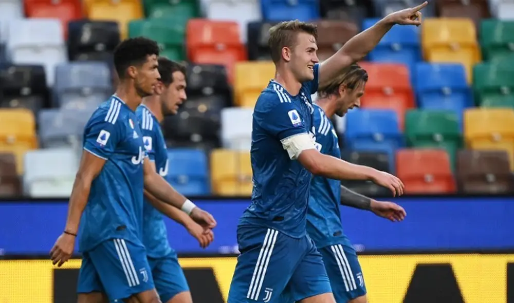 Matthijs de Ligt anotó el primer tanto en el Juventus vs. Udinese. | FOTO: AFP