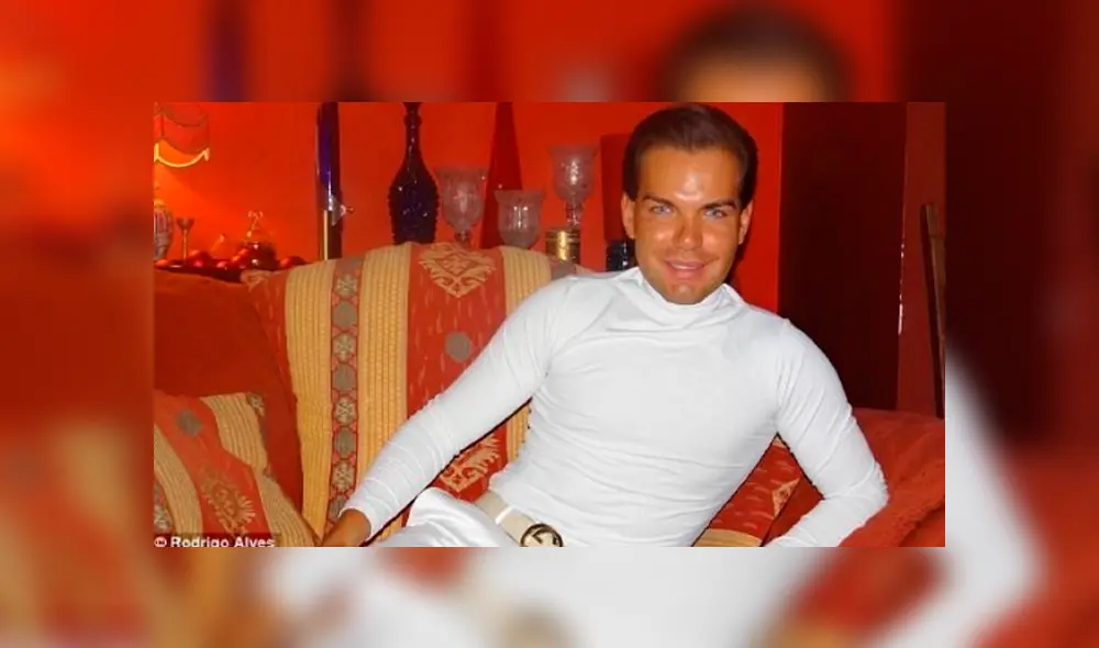 Facebook viral: ‘Ken humano’, muestra su rostro antes de las cirugías y su aspecto deja sorprendido a miles. Foto: Rodrigo Alves.