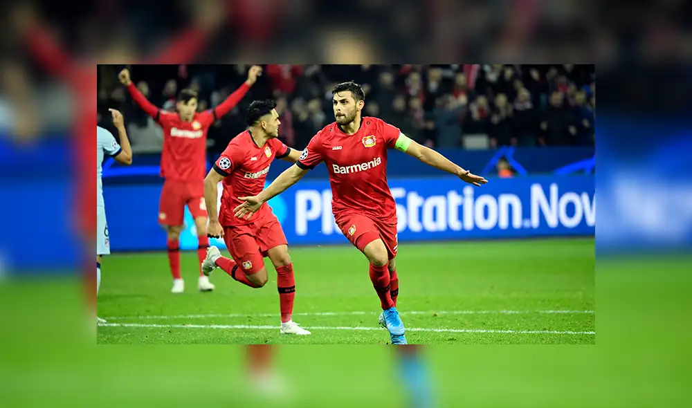 Atlético Madrid vence al Bayer Leverkusen 2 a 0 y asegura su pase a octavos en Champions League