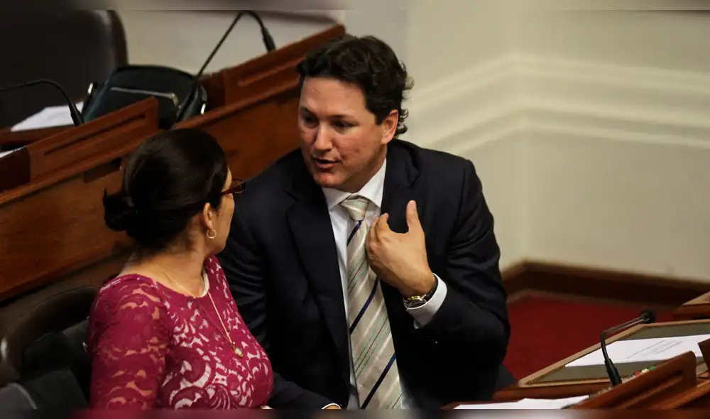 Ley Fujimori: Salaverry reconoce error al evitar debate en comisiones Ley Fujimori: Salaverry reconoce error al evitar debate en comisiones