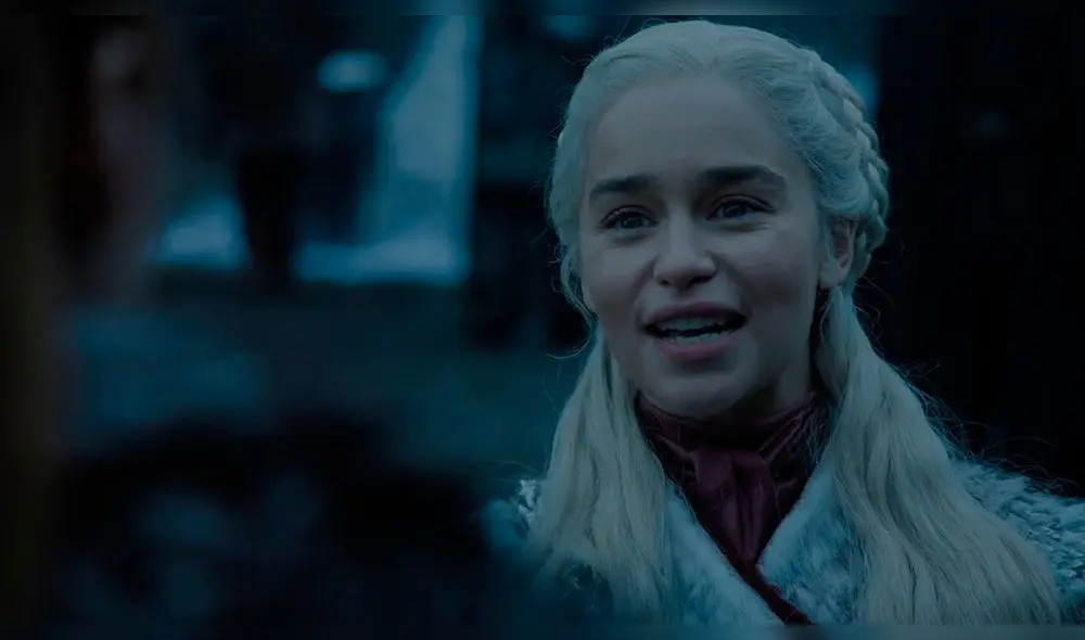 Emilia Clarke revela que fue presionada para hacer escenas con desnudos en GOT