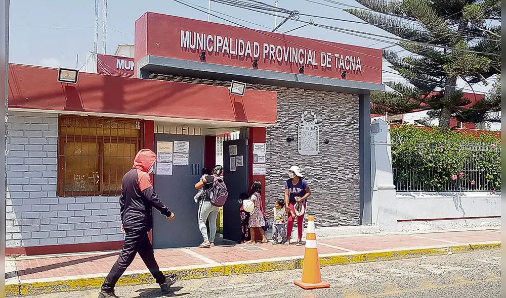 un día. Alcalde aprovechó las horas en el cargo para ceses.