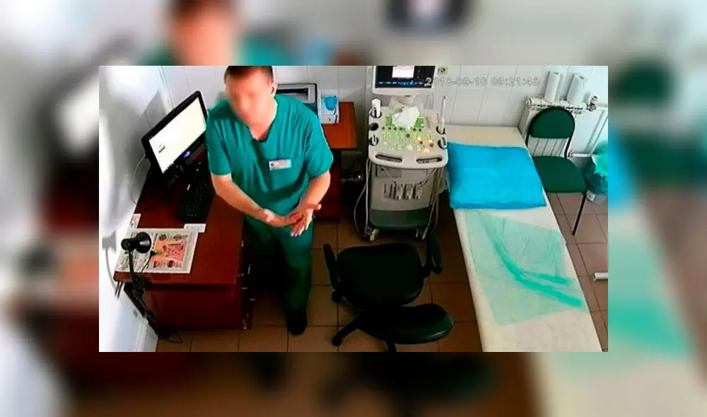 Cámara instalada en el techo de su consultorio del médico Cámara instalada en el techo de su consultorio del médico