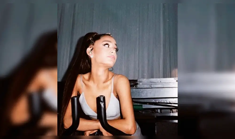 Ariana Grande gana su primer Grammy de su carrera y no lo recibe