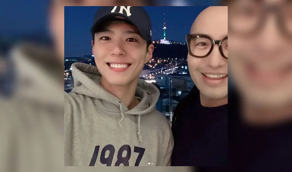 Park Bo Gum junto a Hong Suk Chun. Park Bo Gum junto a Hong Suk Chun.