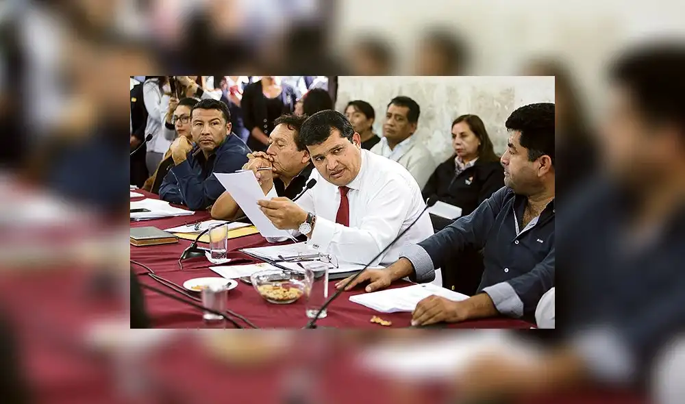 Zúñiga. Consejero propone que Majes II se reinicie sin adenda. Zúñiga. Consejero propone que Majes II se reinicie sin adenda.