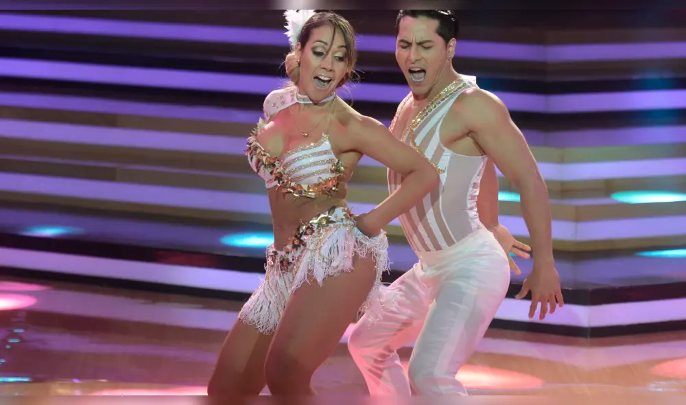 Dorita Orbegoso sorprende en Instagram al mostrar a su novio en concierto de Romeo Santos