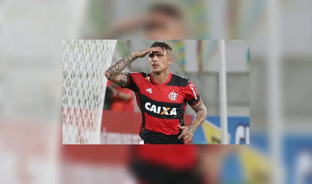 ¿Paolo Guerrero dejará el Flamengo? La inesperada oferta que recibiría para el 2018