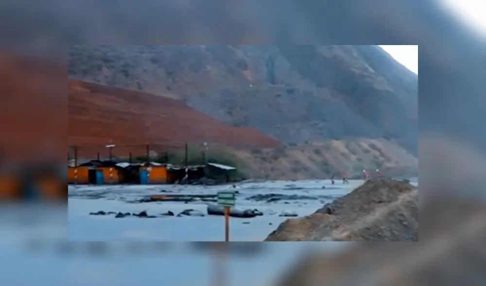 Relave de mina de Doe Run llega al río Mantaro. Créditos: Captura Canal N. Relave de mina de Doe Run llega al río Mantaro. Créditos: Captura Canal N.