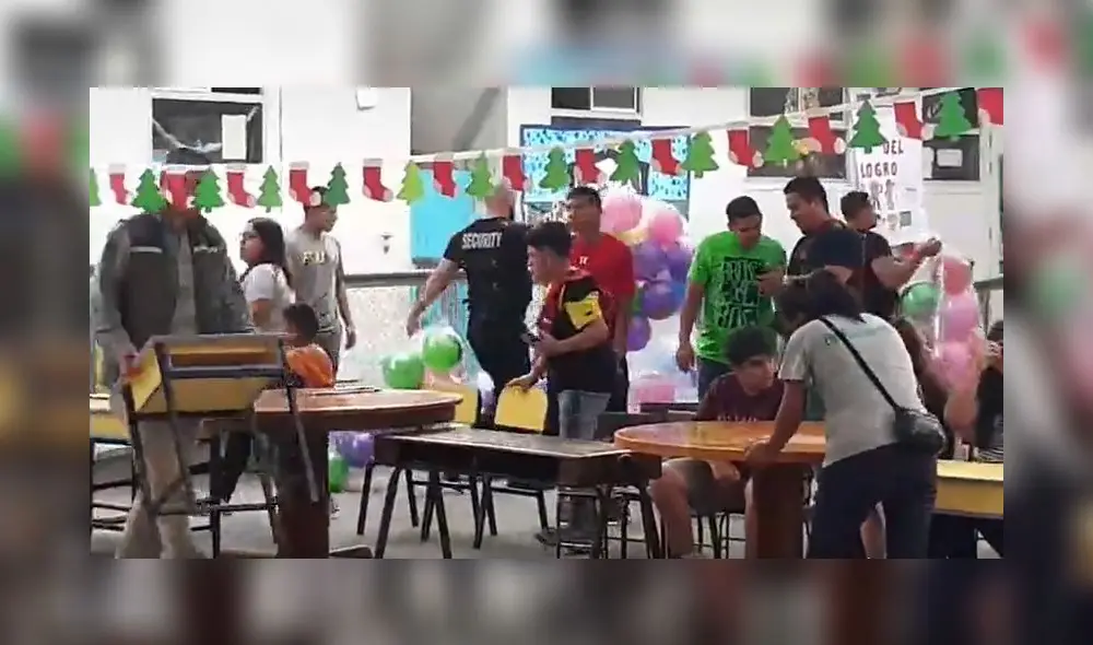 Edison Flores adelanta la Navidad y lleva alegría a niños de colegio en Jicamarca [VIDEO]