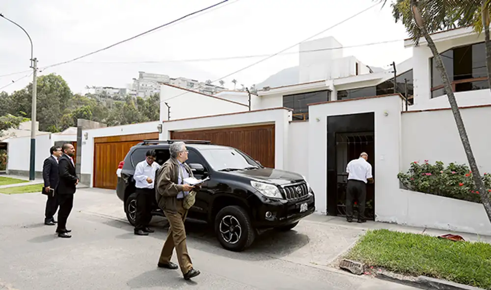 Logran el embargo definitivo de 9 inmuebles de exministro Villanueva 