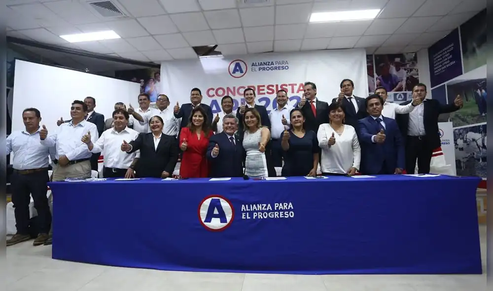 Congresista Fernando Meléndez da positivo a coronavirus