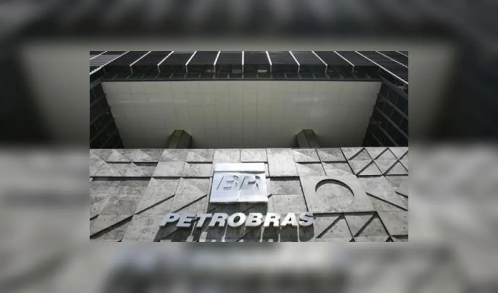 Brasileña Petrobras vende el 50% de dos de sus concesiones a malasia Petronas