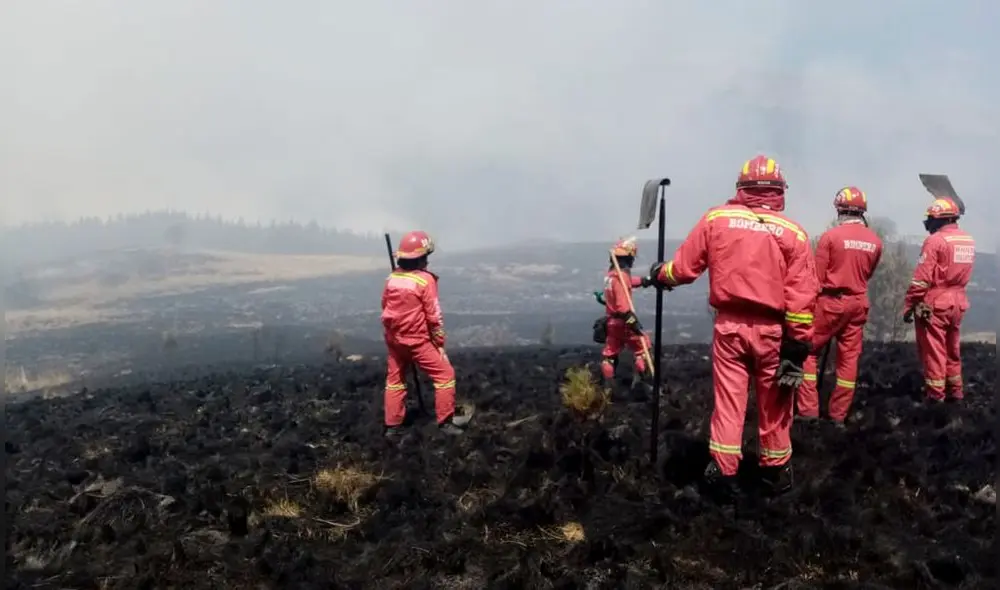 Bomberos Cajamarca incendio forestal Porcón Bomberos Cajamarca incendio forestal Porcón