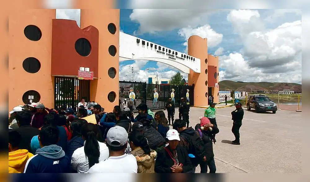 desfinanciamiento. Universidad repartió por diferentes conceptos dinero de sus arcas, creando un enorme forado. desfinanciamiento. Universidad repartió por diferentes conceptos dinero de sus arcas, creando un enorme forado.