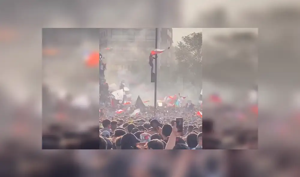 En Facebook, el popular personaje estuvo en la denominada ‘Marcha Histórica’ y acompañó a los chilenos.