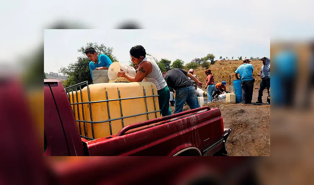 Explosión en México: así robaban gasolina en el lugar del estallido [VIDEOS]