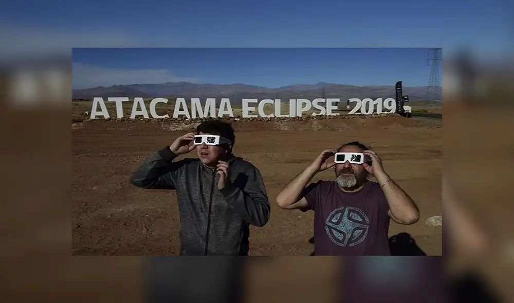 Chile vive con gran expectativa la llegada del eclipse solar total que se posará a partir de las 15:23 horas. Foto: AFP