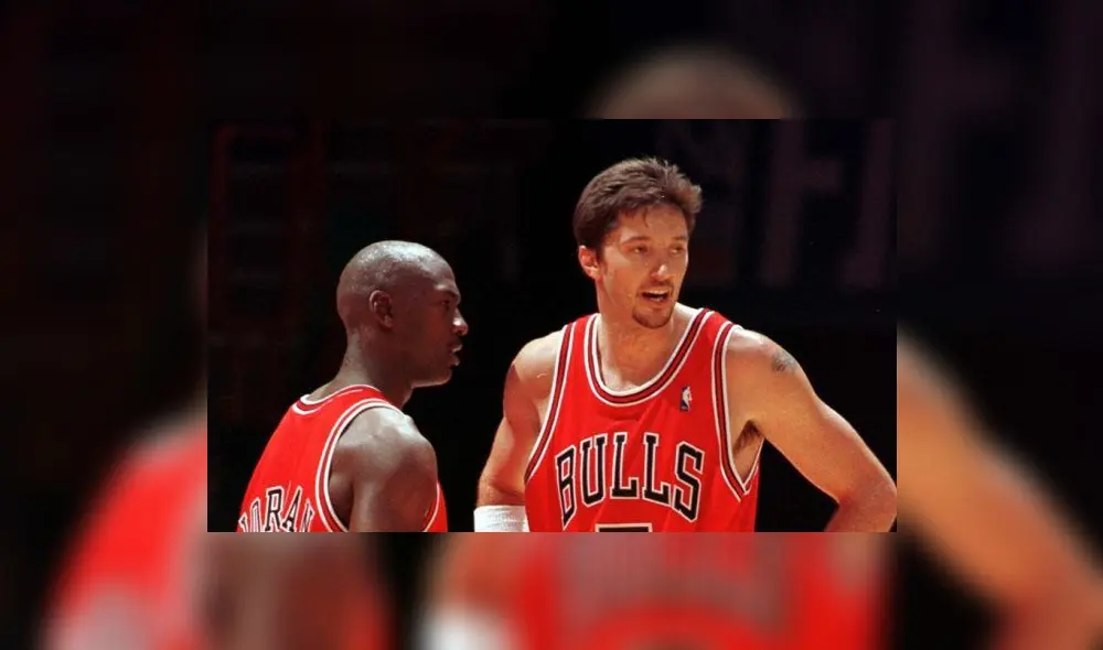 Toni Kukoc arremete contra documental de Michael Jordan Toni Kukoc arremete contra documental de Michael Jordan