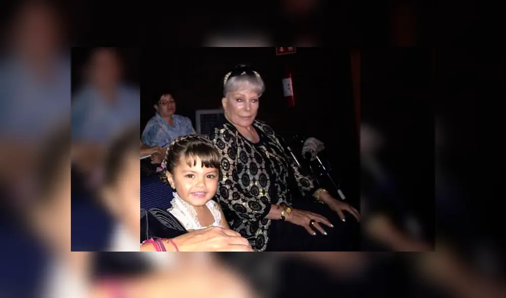 Sofía Castro y Socorro Castro en un paseo. Foto: Instagram