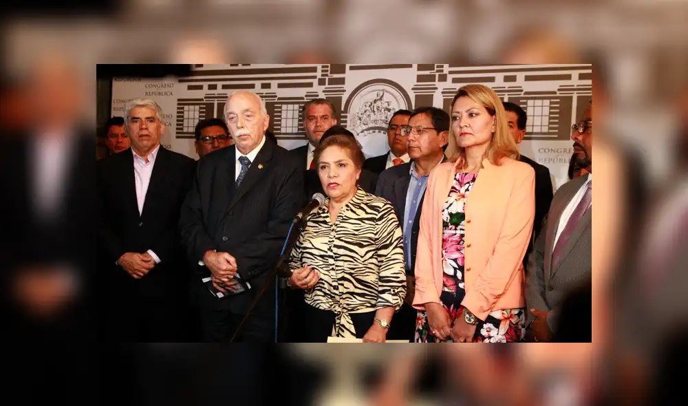 Salvador del Solar culminó reuniones con bancadas del lunes