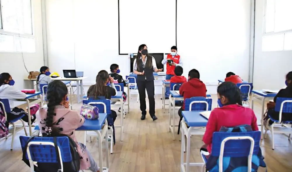 Si el centro educativo se niega a entregar el dinero de la cuota de ingreso puede recibir una multa. Foto: El peruano