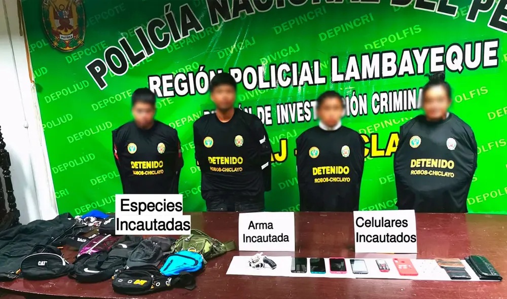 Policía detuvo a cuatro personas para ser investigadas por presunto acto delictivo. (Foto: Policía Nacional) Policía detuvo a cuatro personas para ser investigadas por presunto acto delictivo. (Foto: Policía Nacional)