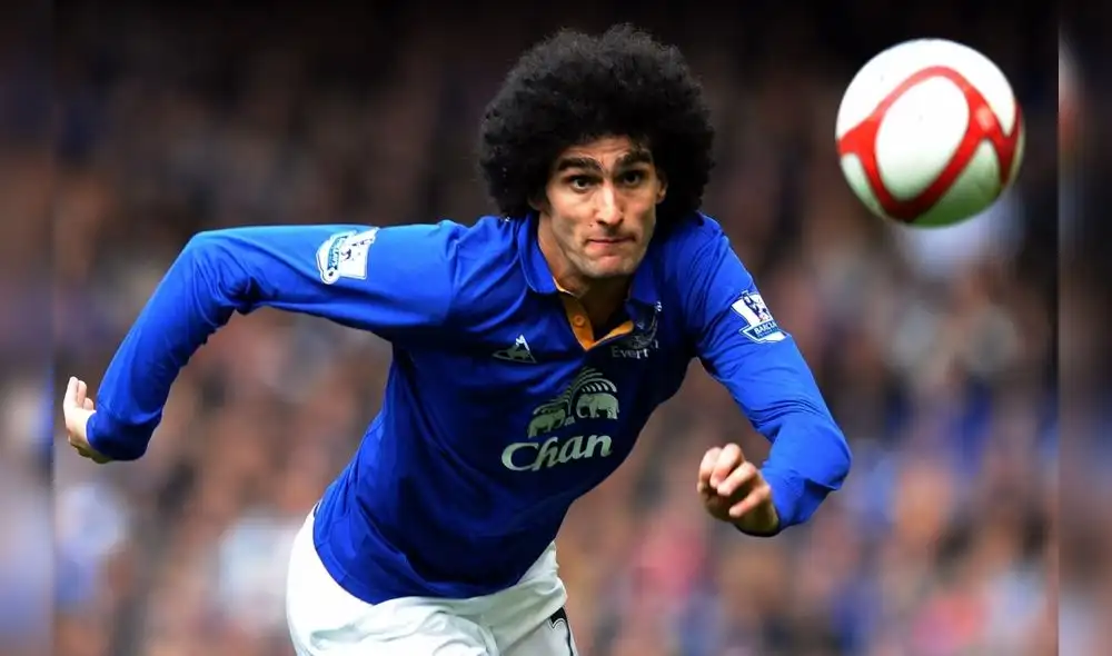 Fellaini da positivo en coronavirus y hace un emotivo pedido