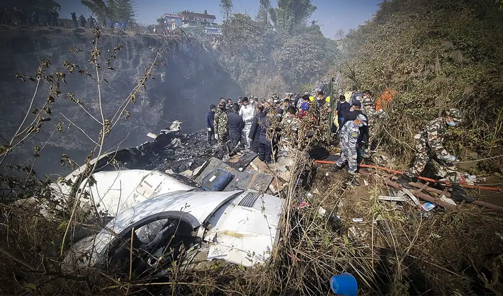 Este accidente aéreo en Nepal ha dejado hasta el momento 68 muertos. Foto: EFE