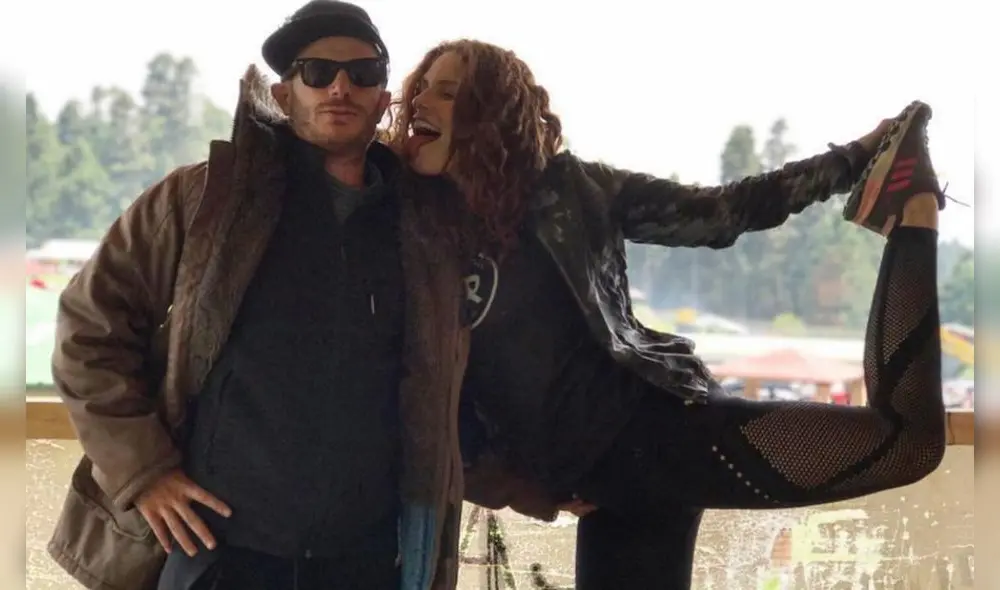 Ambos viajan constantemente a diversas partes del mundo.