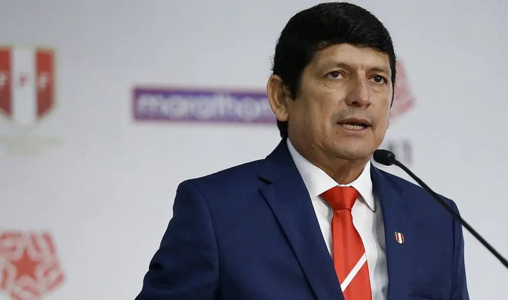 Conmebol sancionó a Agustín Lozano con $ 5.000. Foto: Prensa FPF Conmebol sancionó a Agustín Lozano con $ 5.000. Foto: Prensa FPF