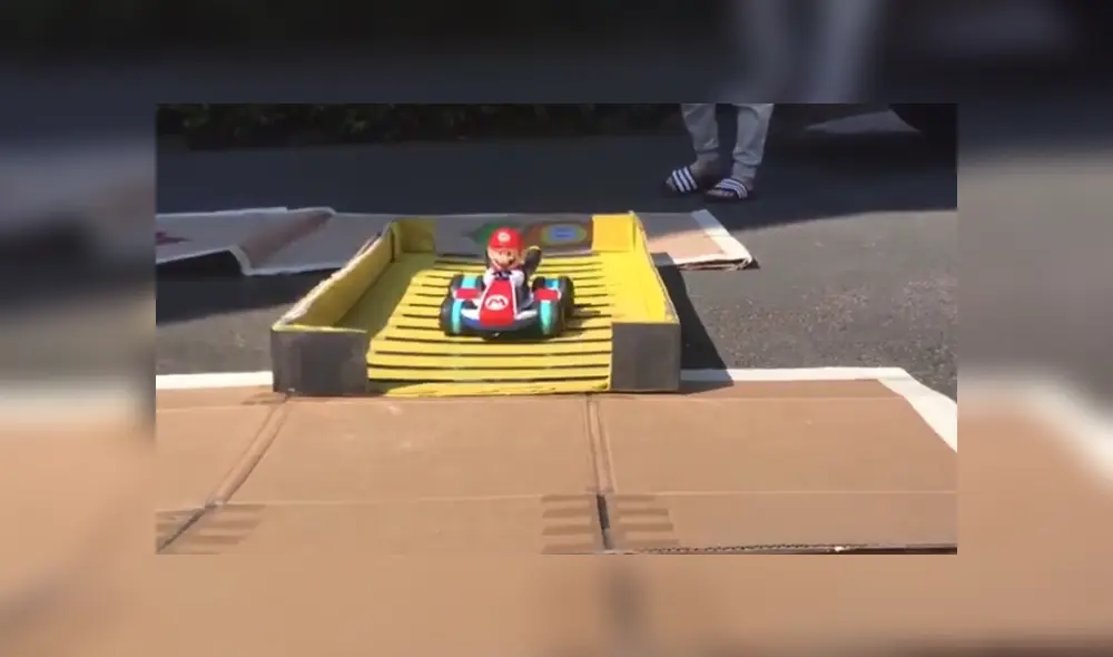 En Facebook se hizo viral el increíble circuito de Mariko Kart que un padre construyó para su hijo. En Facebook se hizo viral el increíble circuito de Mariko Kart que un padre construyó para su hijo.