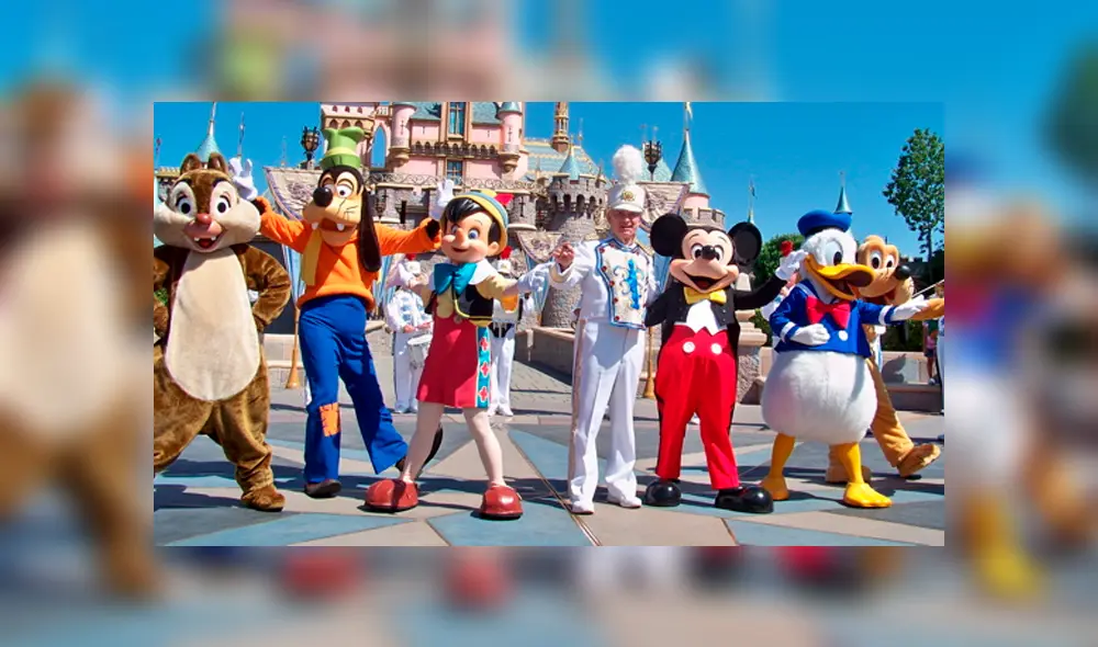 Joven recorre el mágico parque de Disneyland con Google Maps y hace increíble hallazgo que le recuerda a su niñez. Joven recorre el mágico parque de Disneyland con Google Maps y hace increíble hallazgo que le recuerda a su niñez.