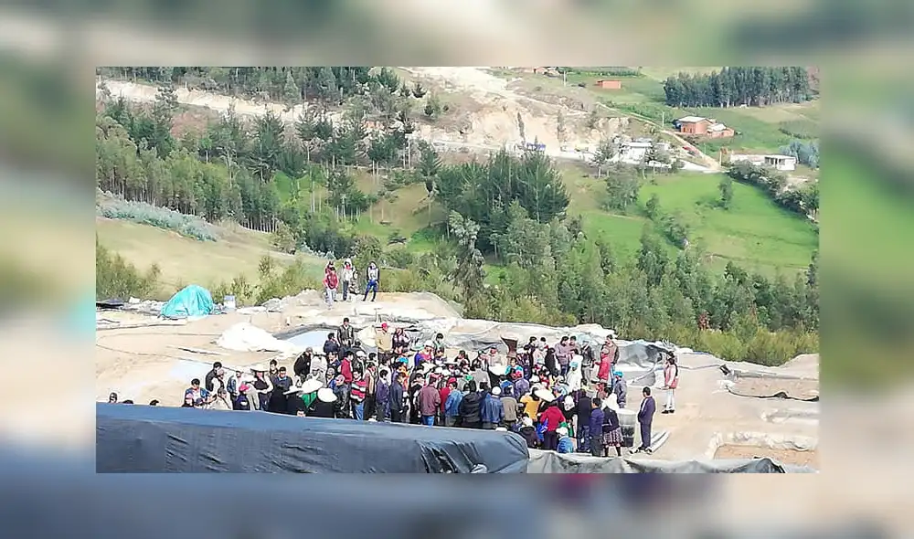 La Libertad: 8 mineros mueren asfixiados en socavón de cerro