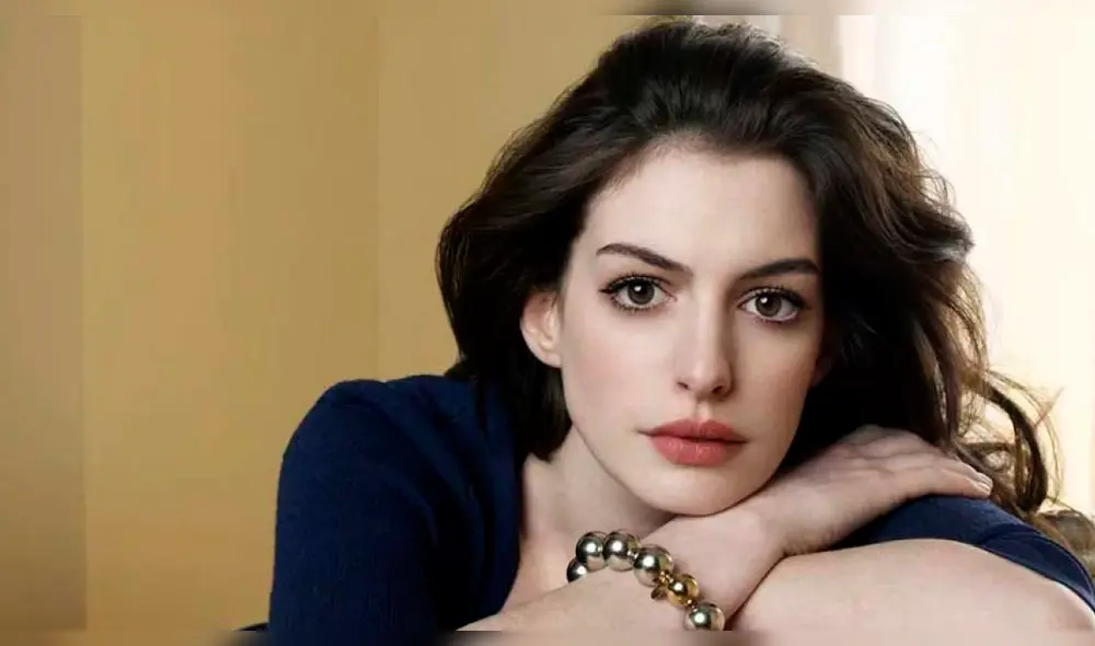 Anne Hathaway se mostró totalmente desnuda en fotos Anne Hathaway se mostró totalmente desnuda en fotos