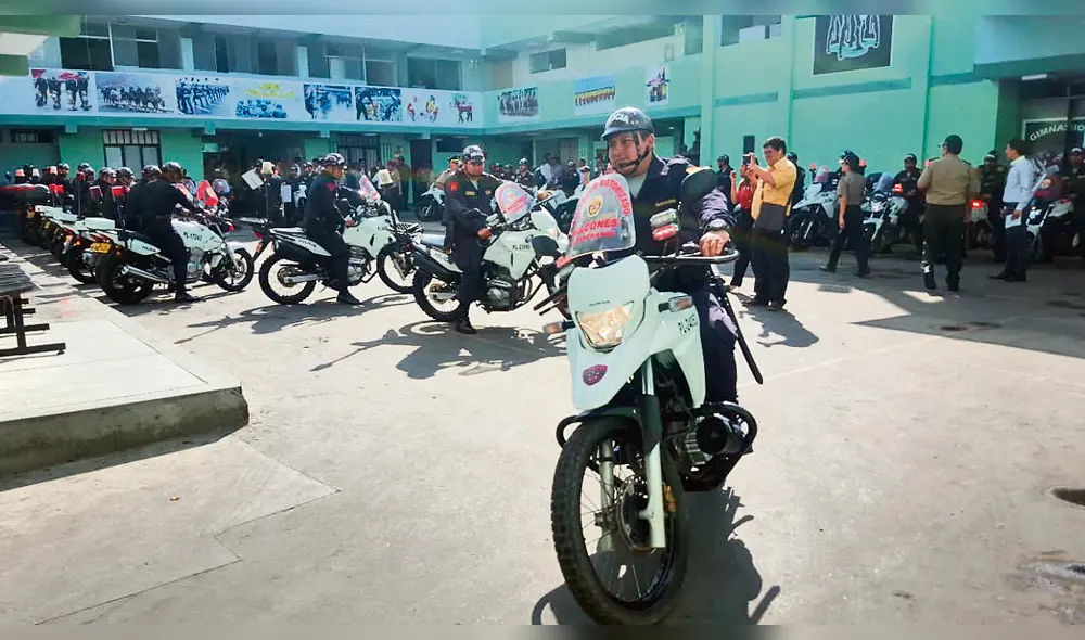 También. Se lanzó el Plan Motorizado Distrital 2020 en la División de Orden Público de la Policía y se distinguió a efectivos. También. Se lanzó el Plan Motorizado Distrital 2020 en la División de Orden Público de la Policía y se distinguió a efectivos.