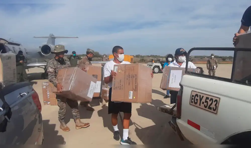Material fue trasladado desde aeropuerto para ser entregado a autoridades de salud. Material fue trasladado desde aeropuerto para ser entregado a autoridades de salud.