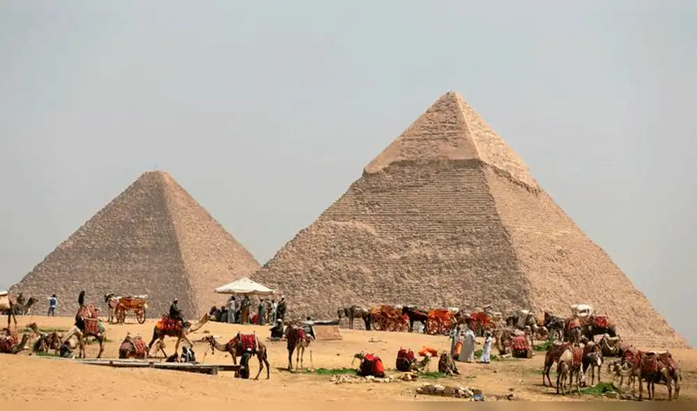 Twitter: Fotografiaron las pirámides de Egipto desde el espacio y este fue el resultado Twitter: Fotografiaron las pirámides de Egipto desde el espacio y este fue el resultado