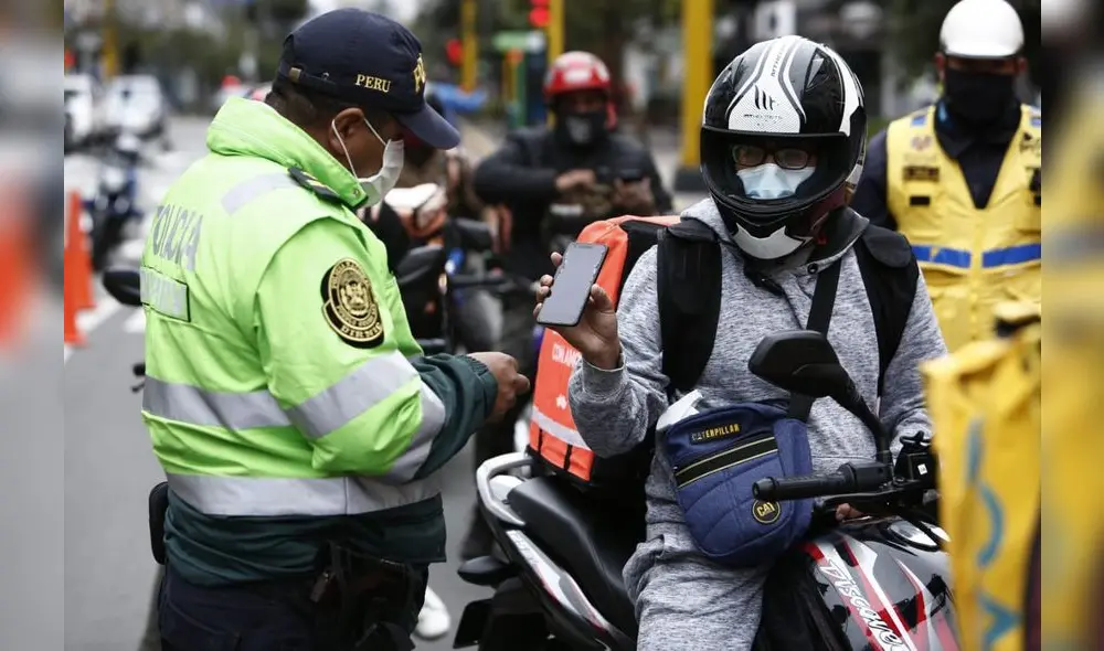 La Municipalidad de Miraflores realizó un operativo de control y prueba rápida de COVID-19 a motociclistas y ciclistas de reparto Delivery / Créditos: Marco Cotrina