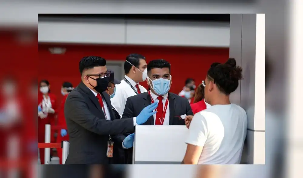 Secretaría de Salud mostró el reporte oficial de los casos confirmados de COVID-19 en México. (Foto: Reuters) Secretaría de Salud mostró el reporte oficial de los casos confirmados de COVID-19 en México. (Foto: Reuters)