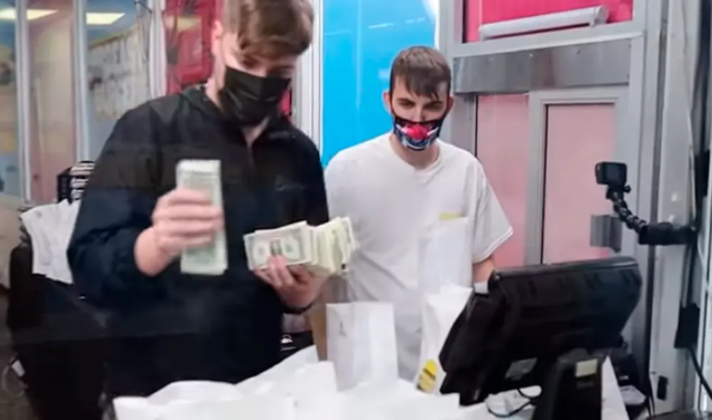 Desliza las imágenes para conocer Mr. Beast Burger, el restaurante que le paga a sus clientes por su consumo. Foto: captura de YouTube Desliza las imágenes para conocer Mr. Beast Burger, el restaurante que le paga a sus clientes por su consumo. Foto: captura de YouTube