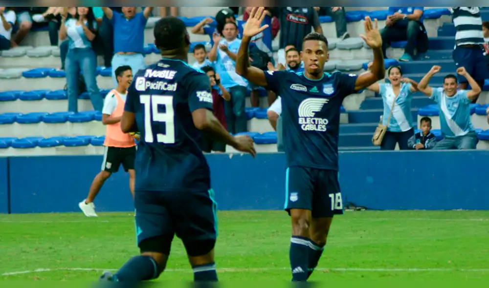 Emelec goleó 3-0 a Técnico Universitario en el debut de Mariano Soso por la Serie A de Ecuador [GOLES Y RESUMEN]