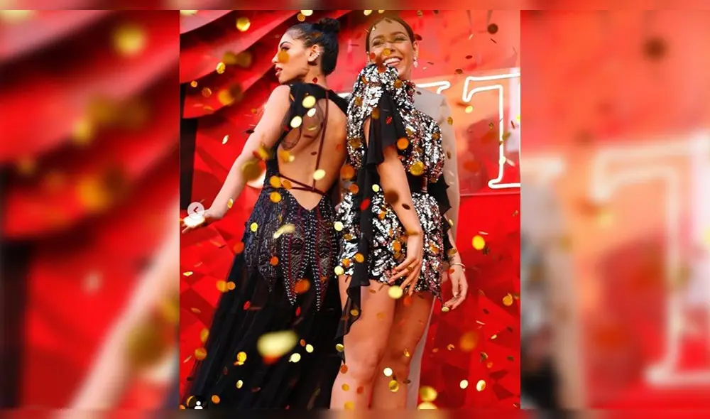 Danna Paola besa a actor de “Élite” en alfombra roja de la serie [VIDEO]