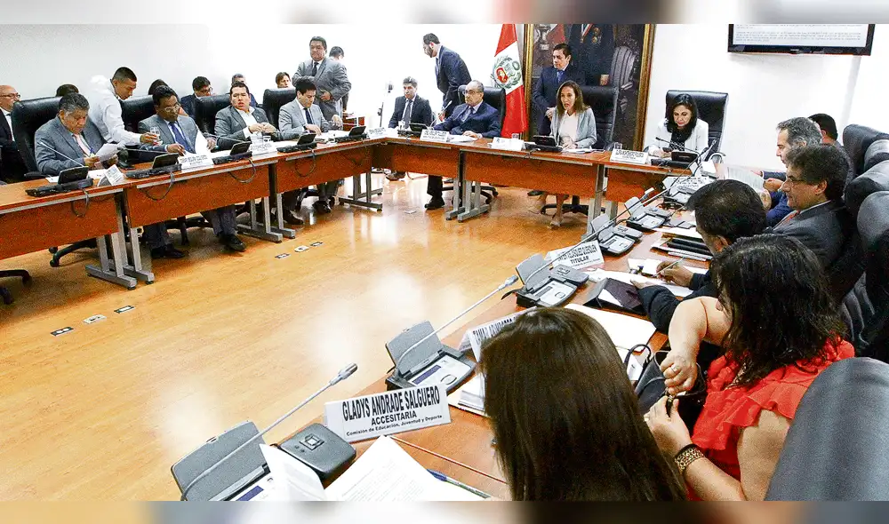 Nombramiento de maestros se hará cada año 