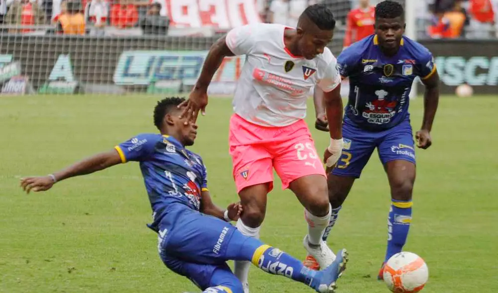 Liga de Quito vs. Delfín SC. Liga de Quito vs. Delfín SC.