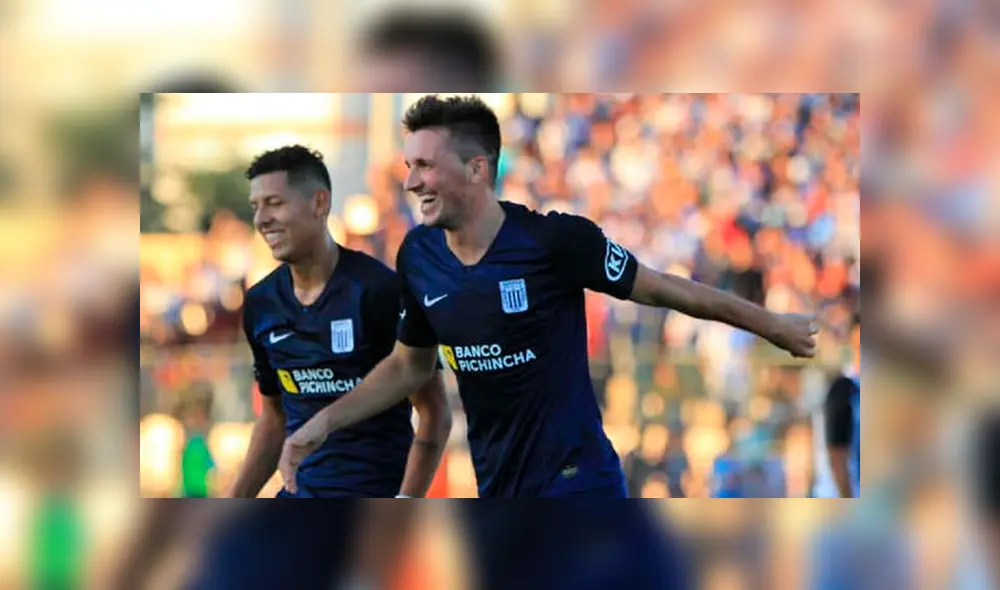 El delantero uruguayo jugó once meses con Alianza Lima